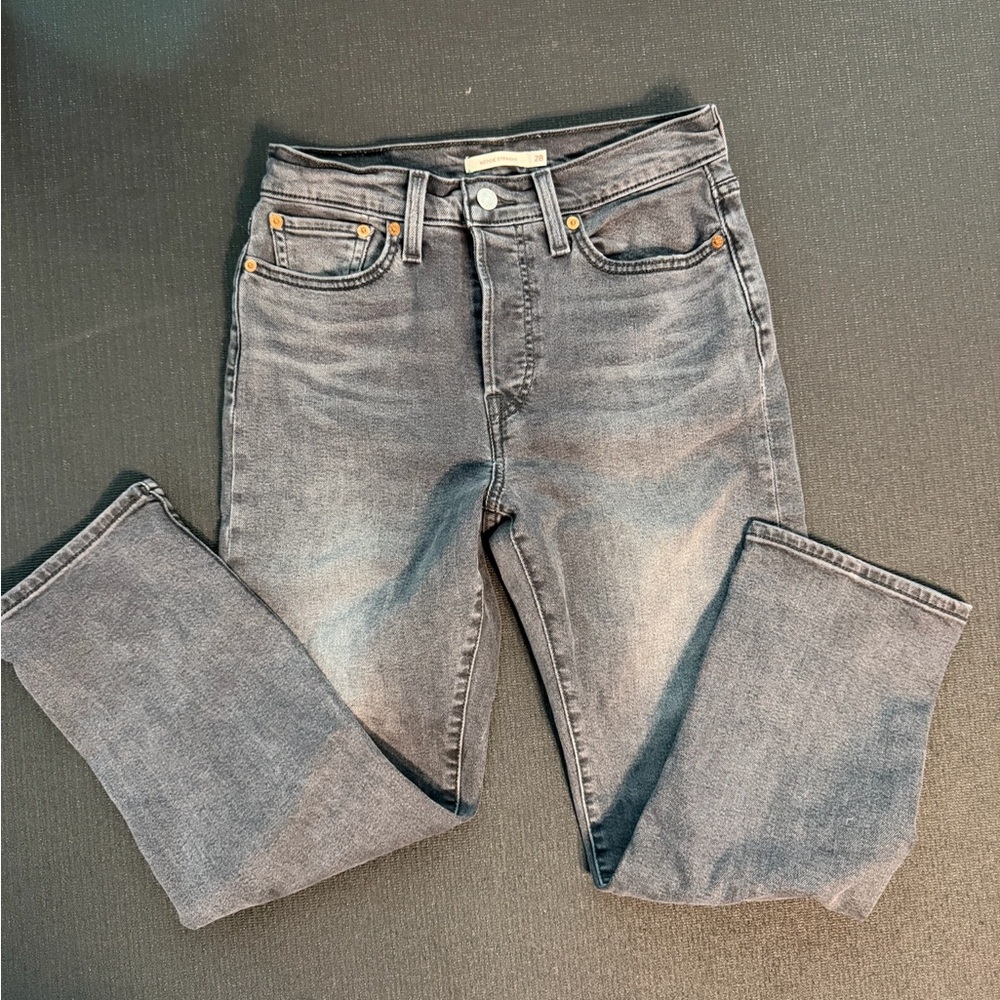Levi’s Wedgie Straight Jeans Womens 28 High Rise Black Washed Straight Leg Denim